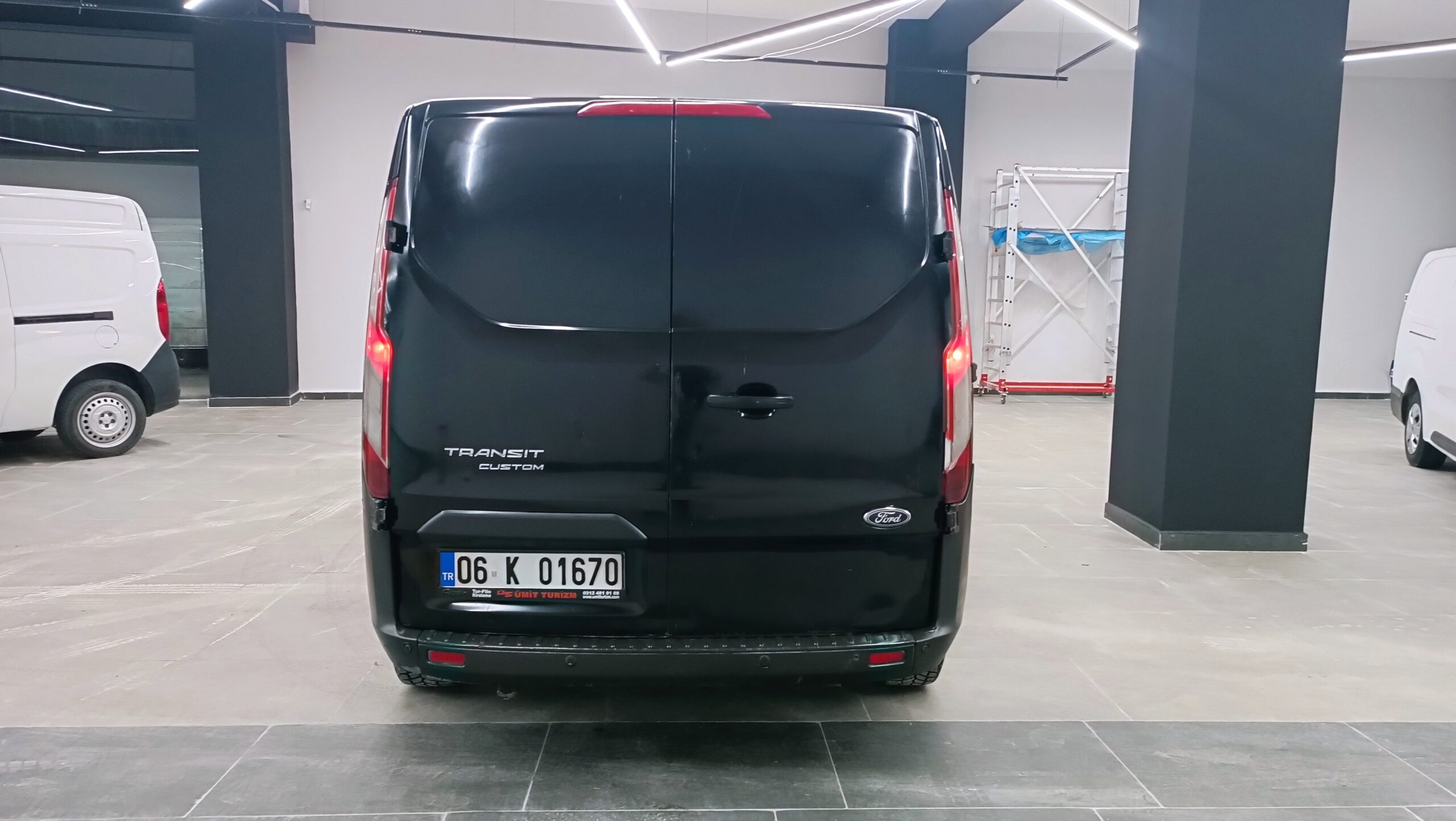 
								AYDIN OTOMOTİVDEN FORD CUSTOM 155 PS full									