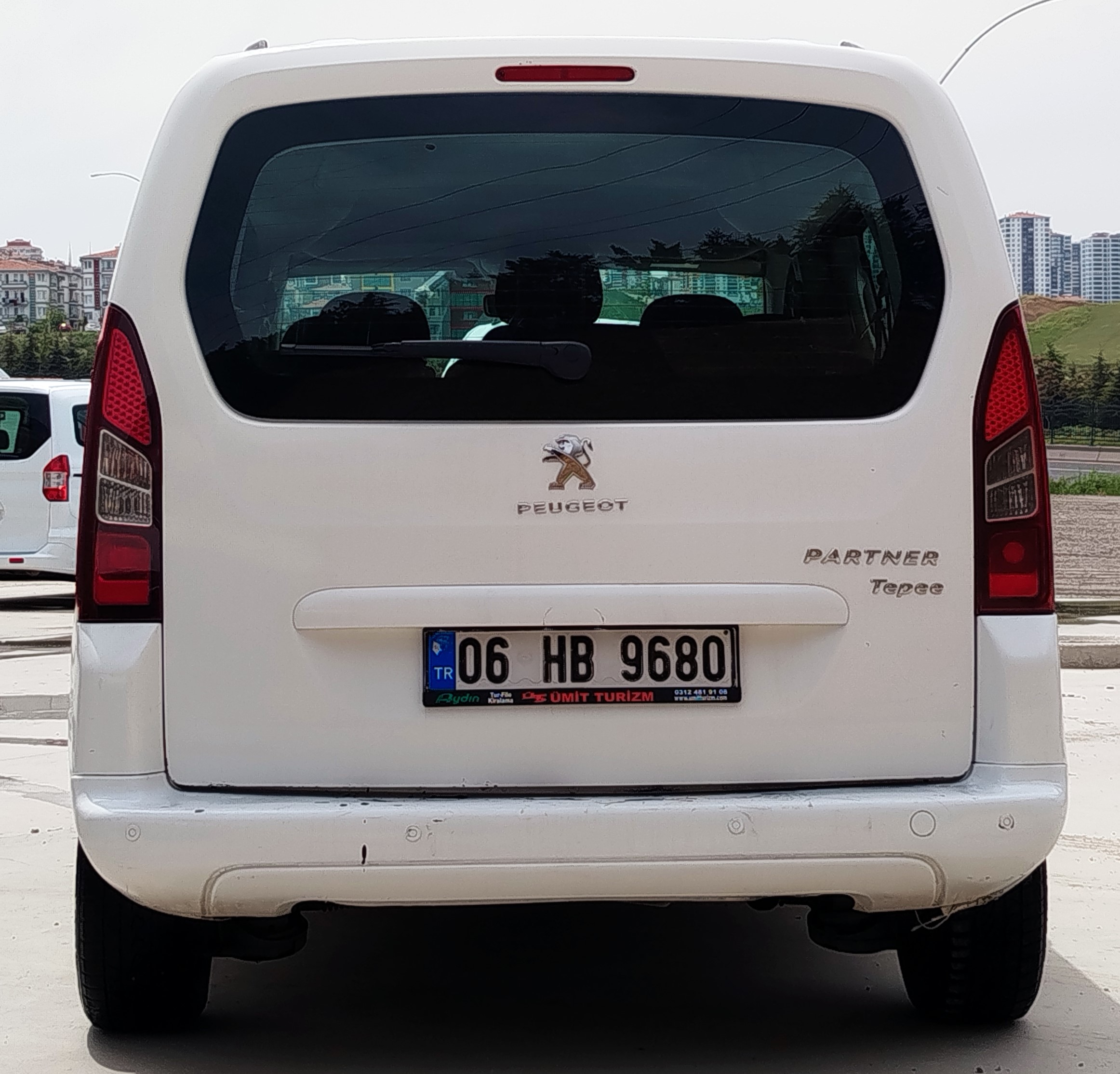 
								AYDIN OTOMOTİVDEN PEUGEOUT PARTNER TEPEE full									