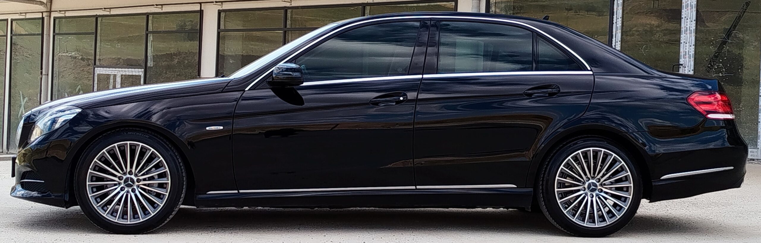 
								AYDIN GALERİ MERCEDES E 180 EDİTİON E full									