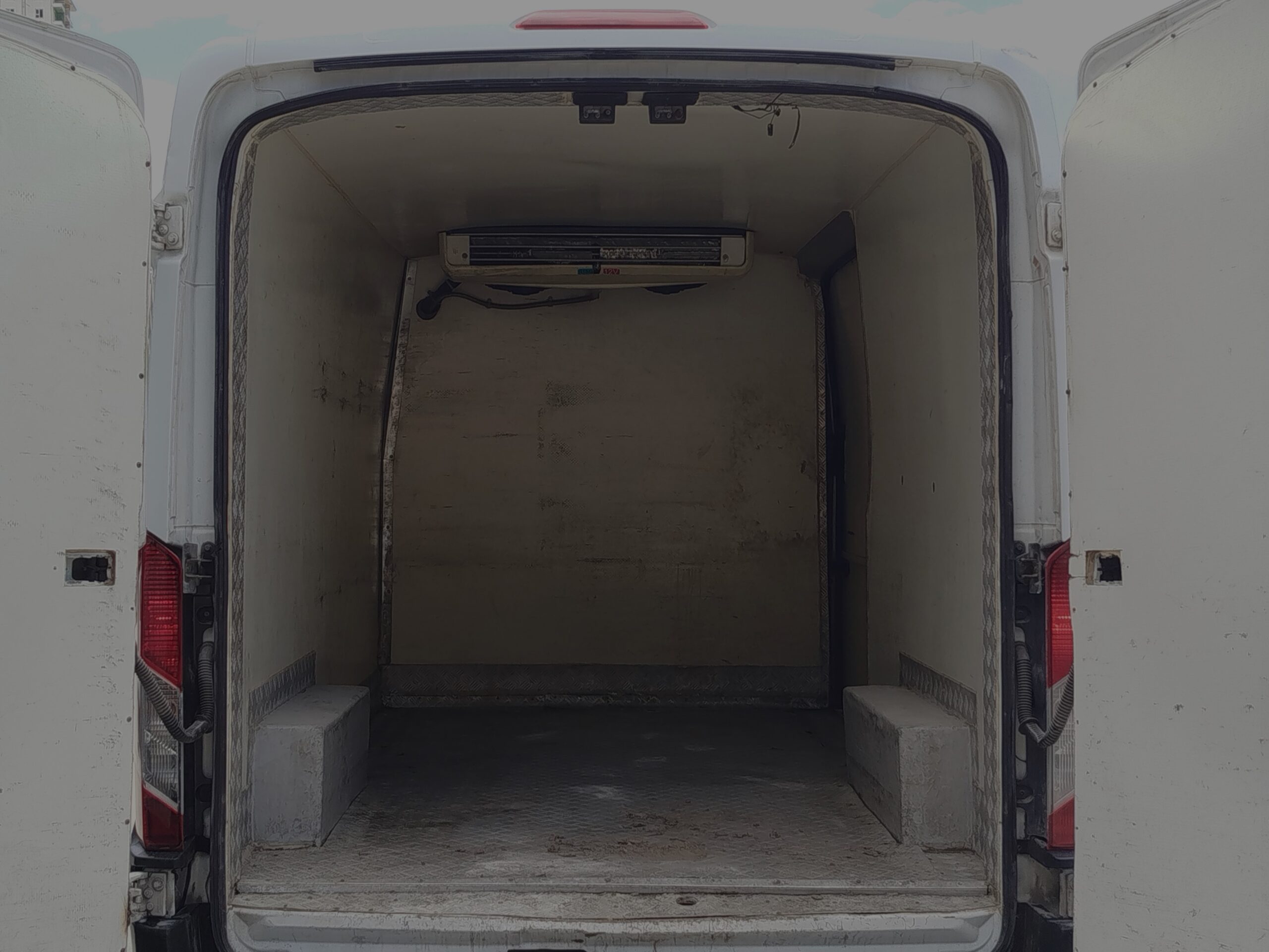 
								AYDIN GALERİ FORD TRANSİT 350 L VAN FRİGO ”1560” full									