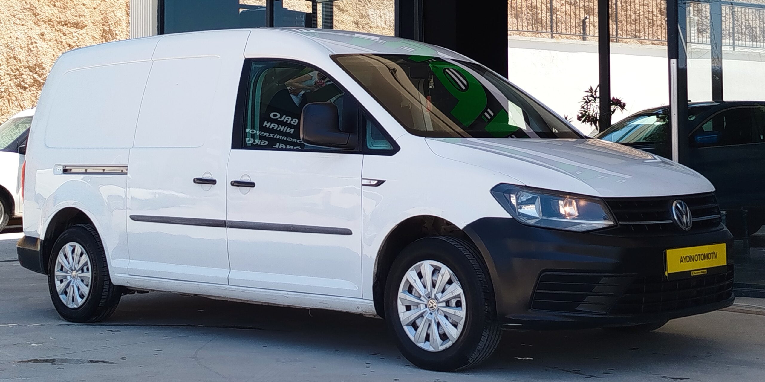 
								AYDIN GALERİ VOLKSWAGEN CADDY MAXİVAN full									
