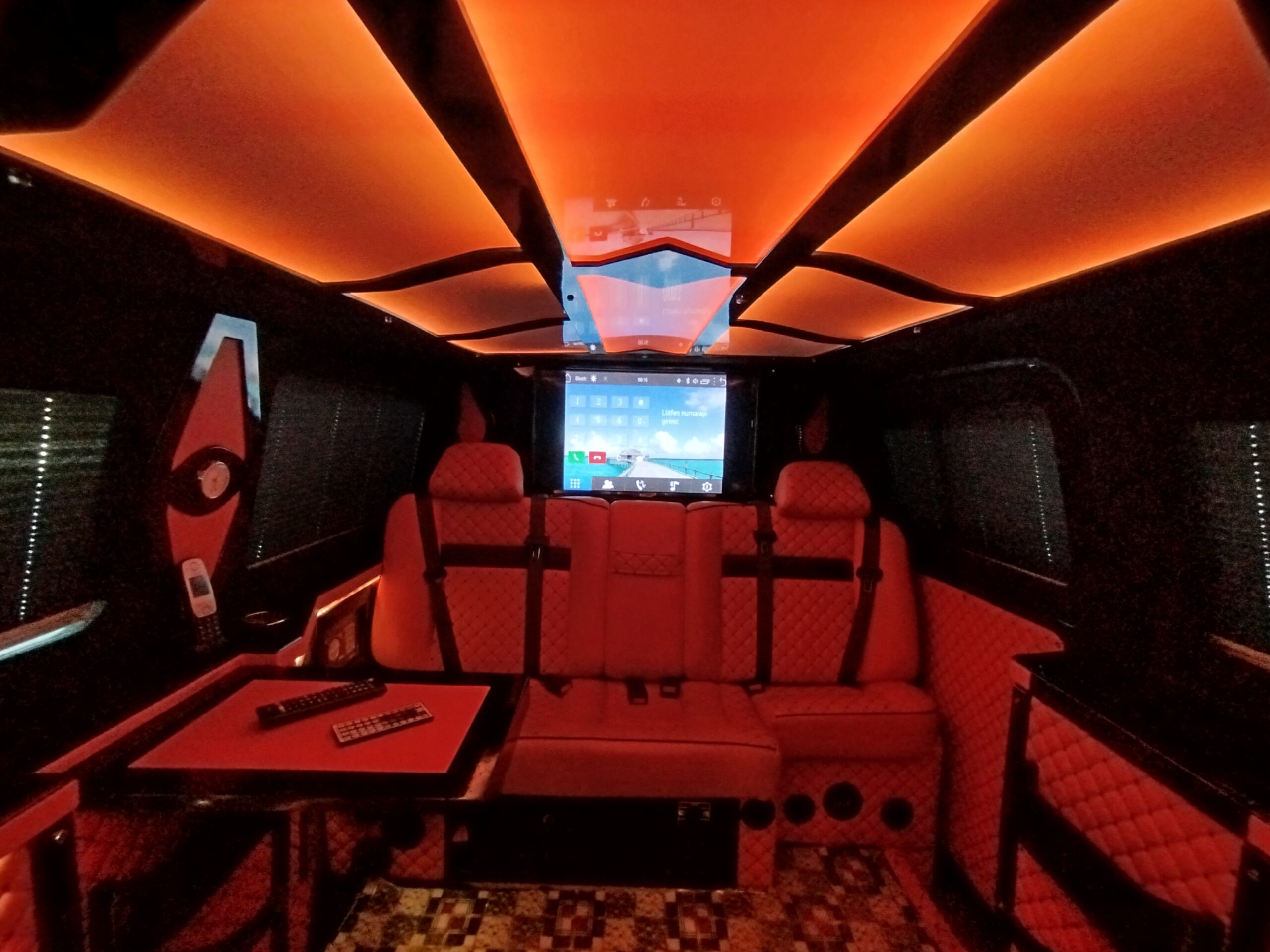 
								AYDIN GALERİ MERCEDES VİTO 111 CDI VİP full									