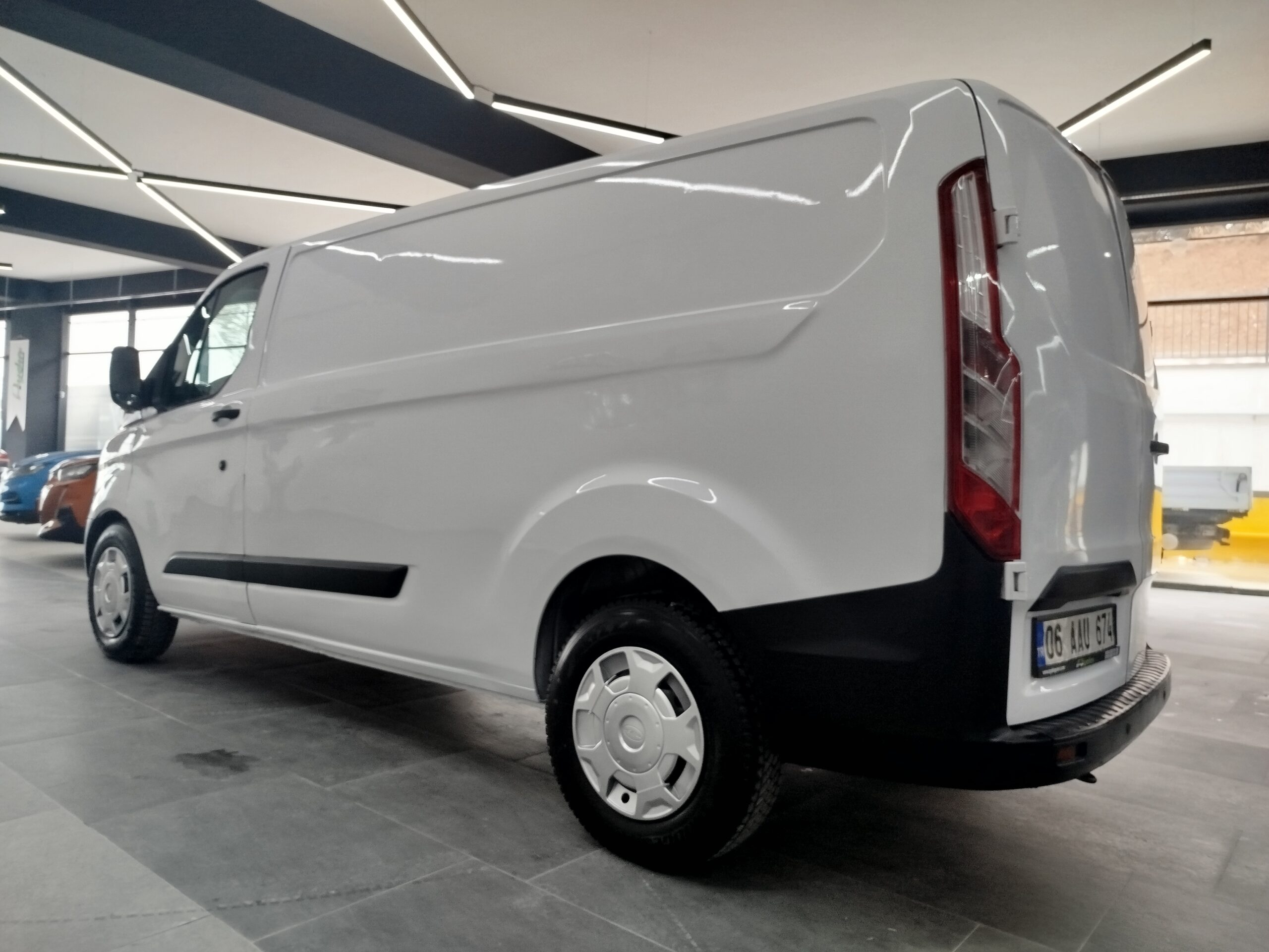 
								AYDIN OTOMOTİV FORD CUSTOM 330L PANELVAN full									